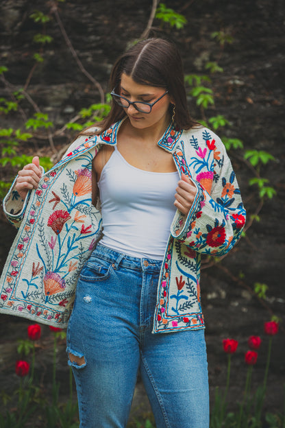 Suzani in Fiore Bianca