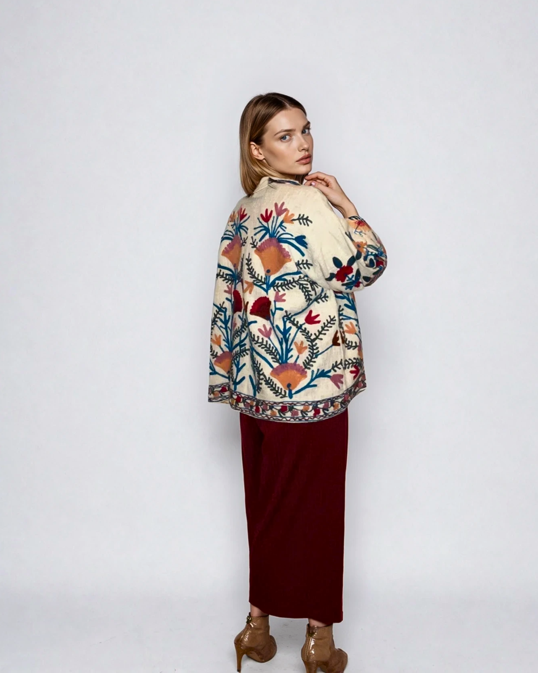 Suzani in Fiore Bianca